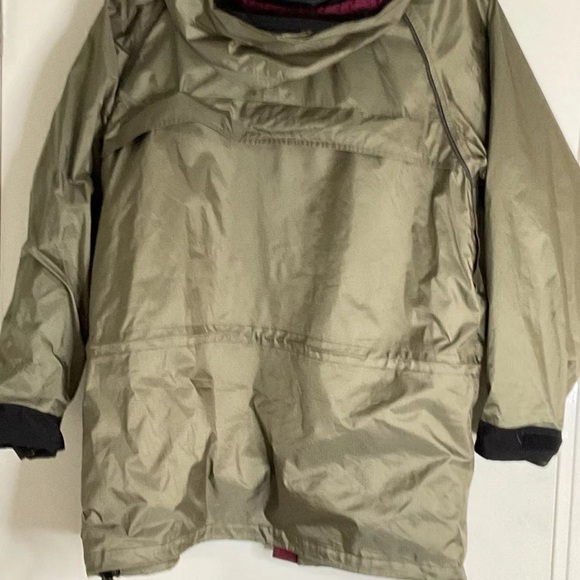 Eddie Bauer Ebtek Men’s Medium Hunter Green GoreTex Coat - Picture 2 of 7